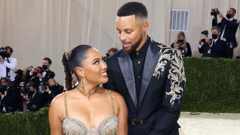 Stephen Curry responds to backlash over Ayesha Curry’s marriage remarks