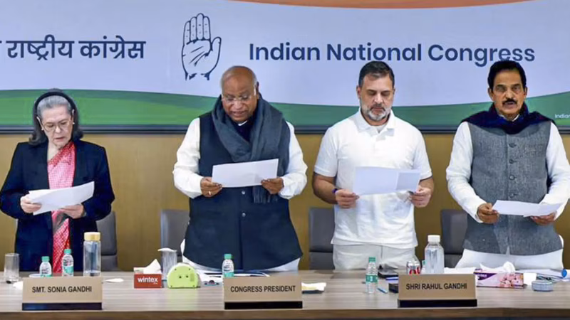 Resolution on Bangladesh unrest: Congress drops blame on govt after Tharoor objects