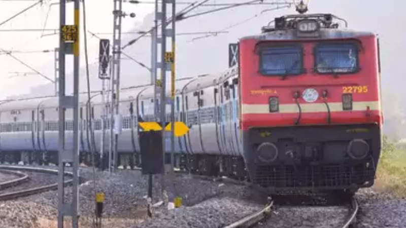 Bihar: 8 wagons of goods train derail, disrupt Howrah–Patna–Delhi rail route