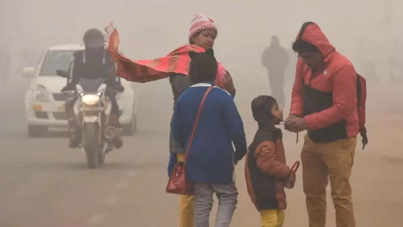 Cold wave forces school closures in UP, Bihar, Jharkhand and Himachal