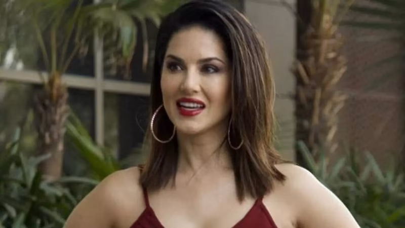 Sadhus say no to Sunny Leone: Actor’s New Year show in Mathura cancelled