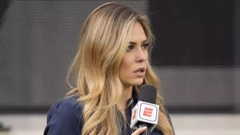 Who is Taylor McGregor? ESPN reporter earns praise during Hurricanes playoff game
