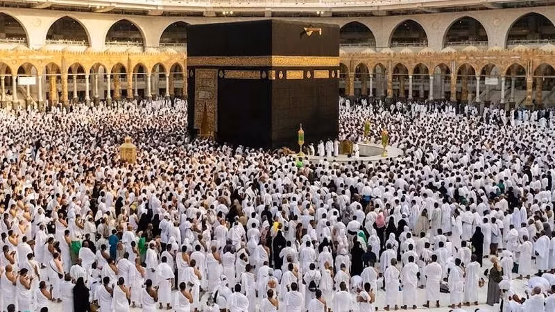 Unified Friday Prayer Timing: UAE slot nationwide; schools, traffic adapt today