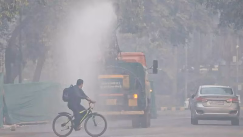 Delhi air pollution: City wriggles out of GRAP-III grip; yellow alert issued for dense fog
