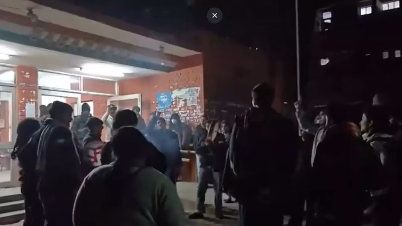 JNU students raise slogans against PM Modi, Amit Shah after SC denies bail to Umar Khalid