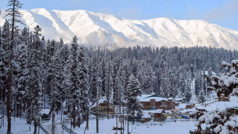 Snow, Kangris and Pherans: How Kashmir adapts to the rhythm of Chillai Kalan — inside the 40-day spell