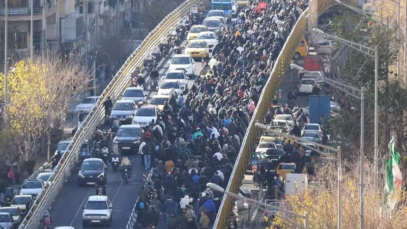 Australia issues travel advisory; urges citizens to exit Iran amid violent protests